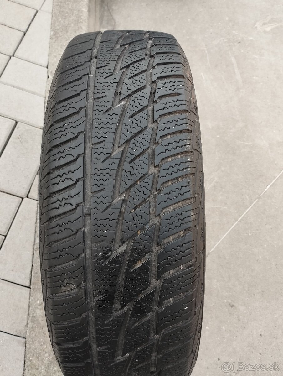 Predám sadu zimných pneu na diskoch 185/65 R15 T - 6