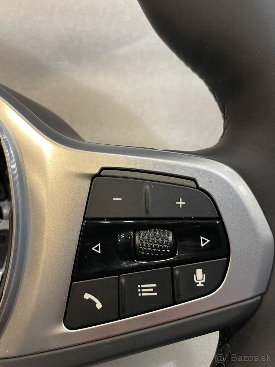 Bmw volant M-sport vyhrievany - 6