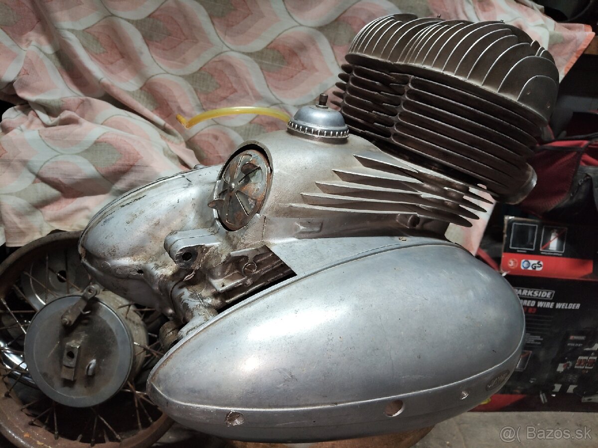 Jawa 350 typ 354 motor - 6