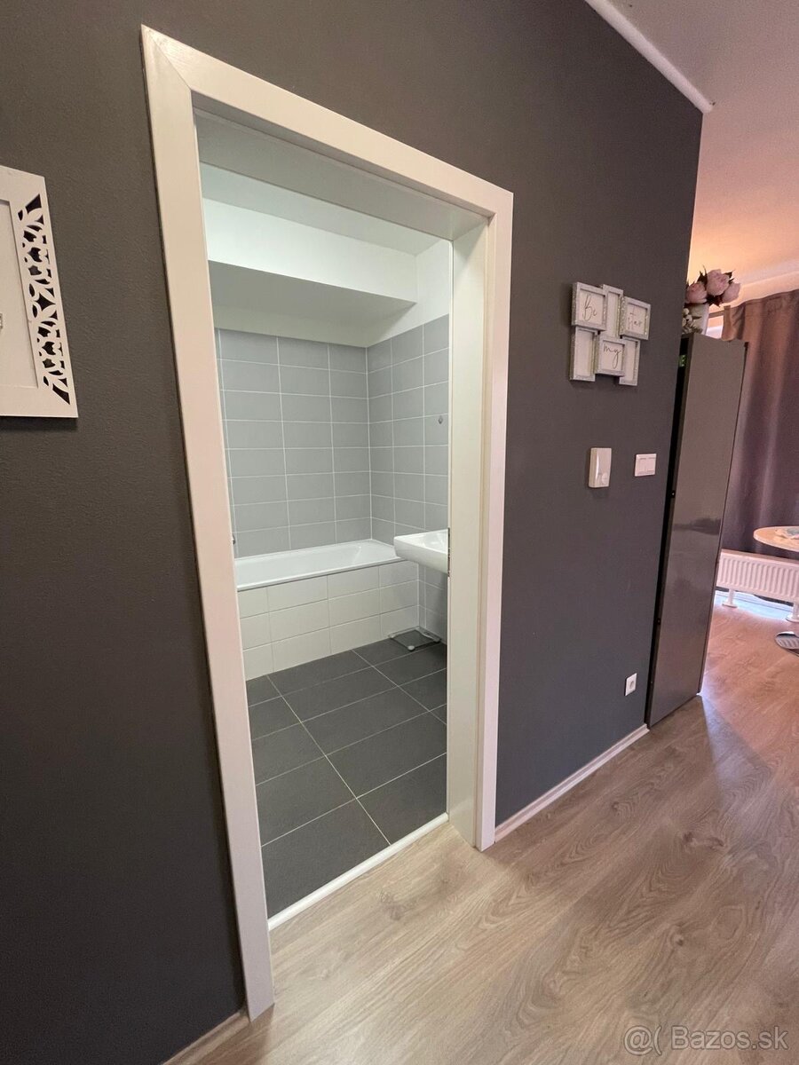 Predaj 1 (1,5) izb. byt s predzáhradkou v TAMMI Dúbravka - 6