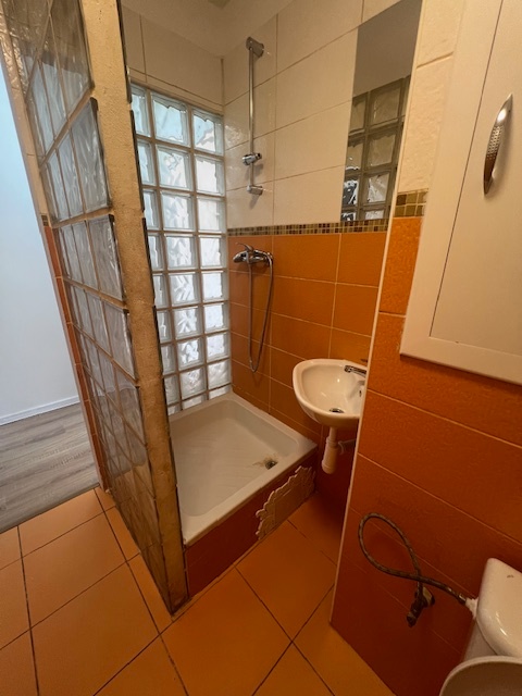 na prenájom - garzónka JAŠÍKOVA ul. - 6