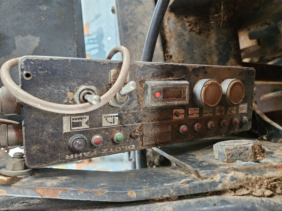 Lis na hranaté balíky Deutz Fahr - 6