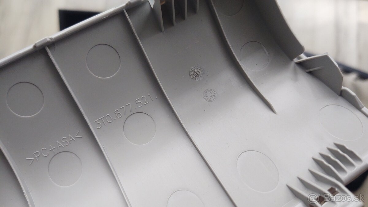 Skoda Yeti 2012 originalne diely - 6