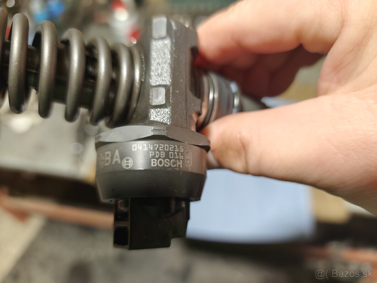 Rozpredám diely motora - 6