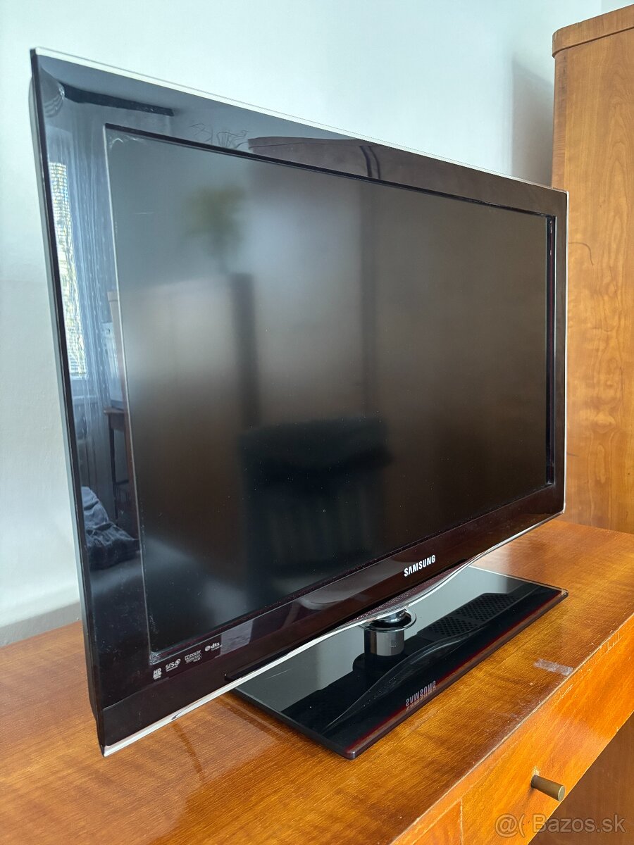 Samsung LE32C650L1W - 6