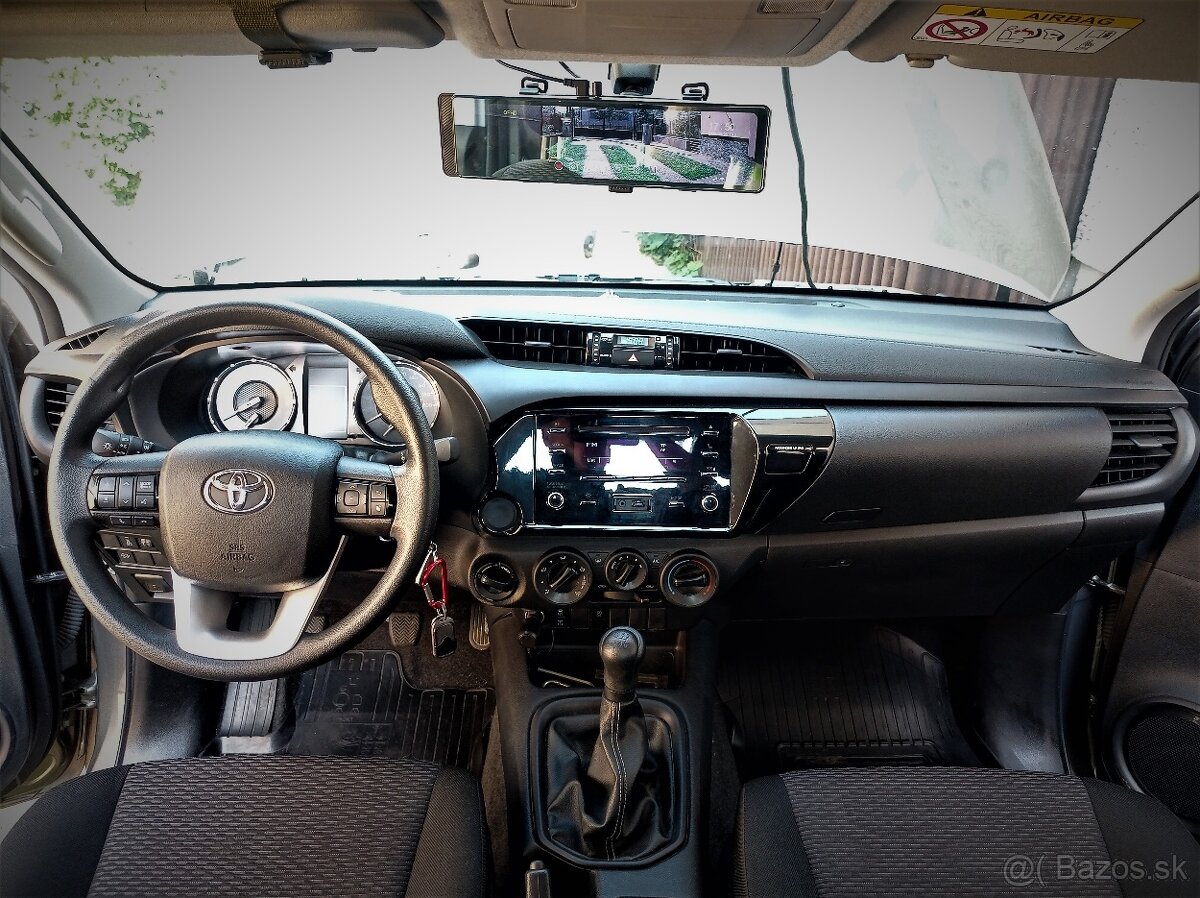 Toyota Hilux - 6