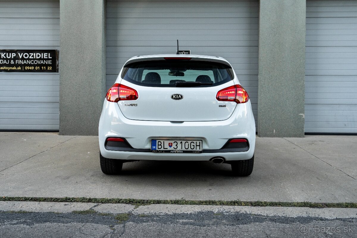 Kia Ceed 1.6 CRDi 94kw M6, SR vozidlo - 6