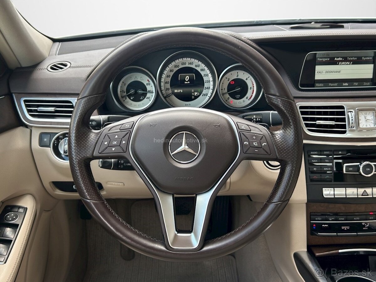 MERCEDES-BENZ E 350 BlueTEC / d - 6