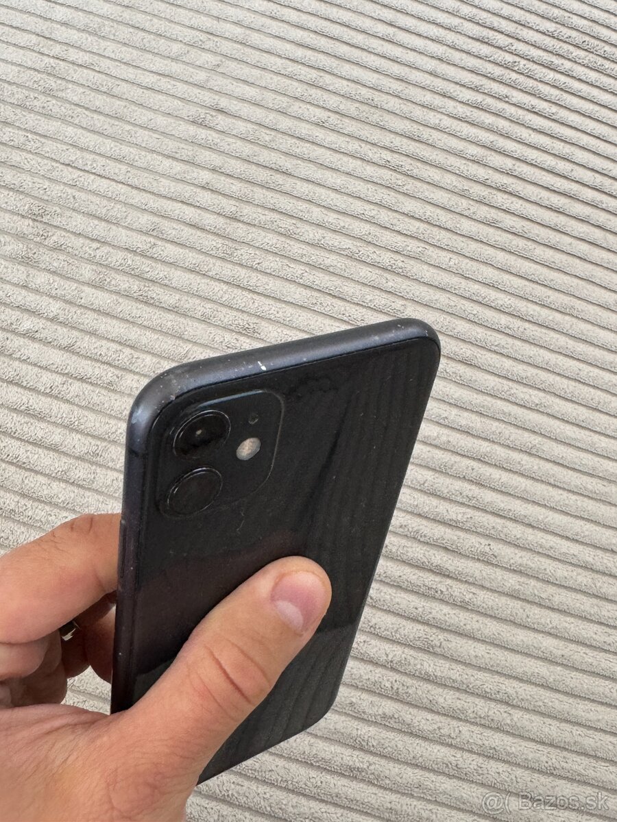 Apple iPhone 11 128 GB - 6