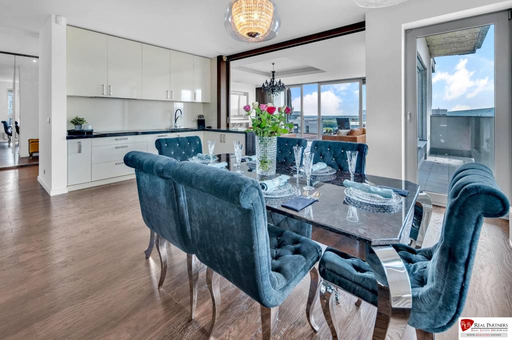 Predaj, Luxusný 4 izbový byt, 180 m2 + 25 m2, Condominium Re - 6