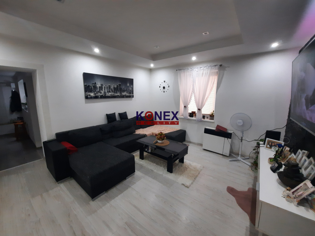 Zrekonštruovaný rodinný dom v obci Lekárovce – okamžite k na - 6