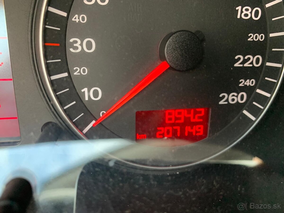 AUDI A3 SPORTBACK 8P 1.6FSI - 6