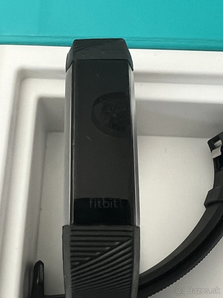 Fitbit Alta HR - 6