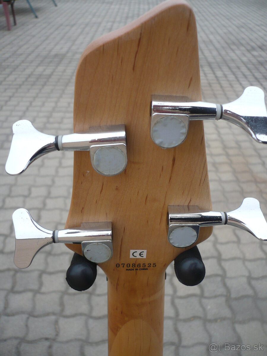 Predám legendárnu basu WASHBURN - 6