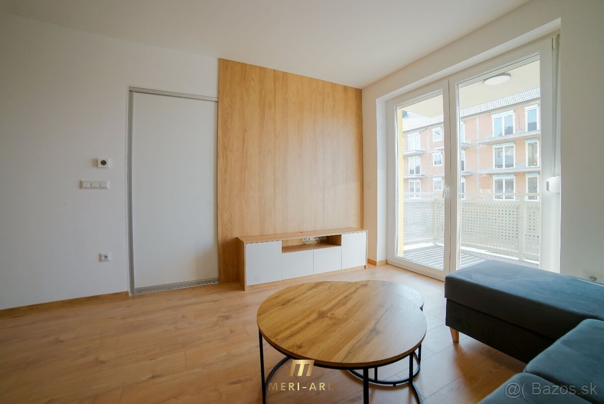 Moderne zariadený 1,5-izbový byt s balkónom a parkovaním - 6