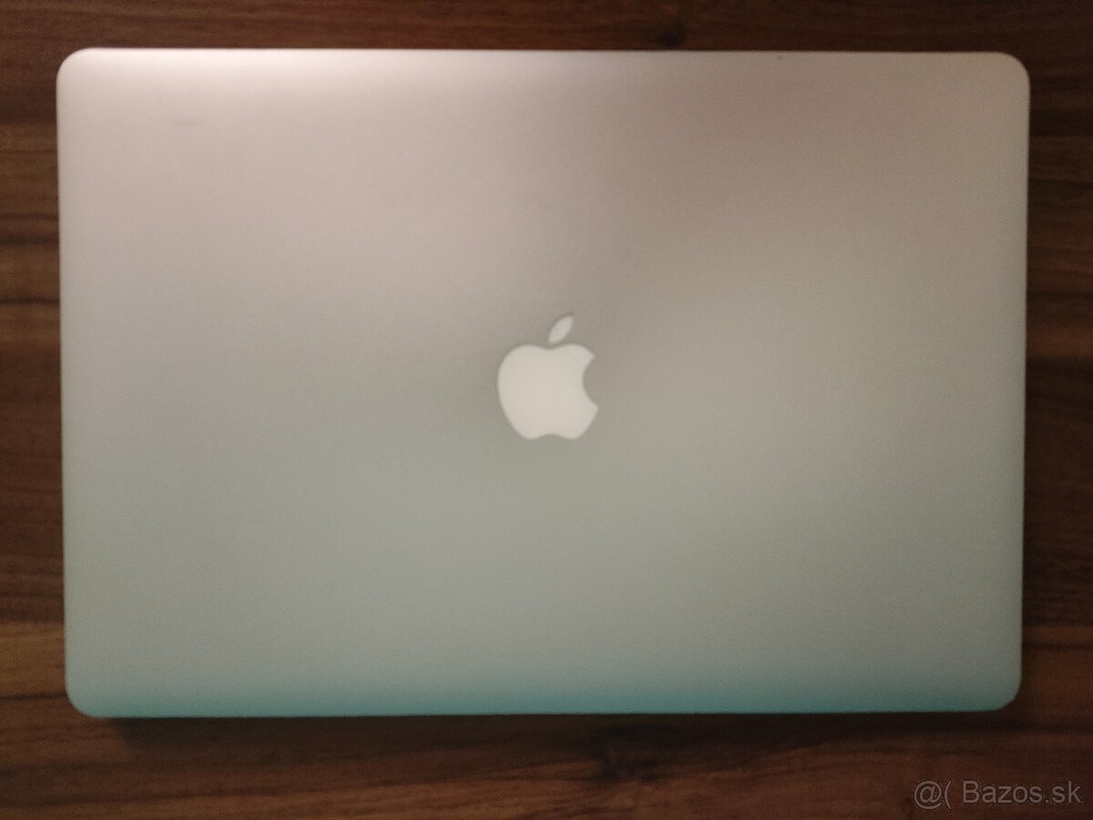 Apple MacBook Pro 15 A1398 – i7 / 8GB / 256GB - 6