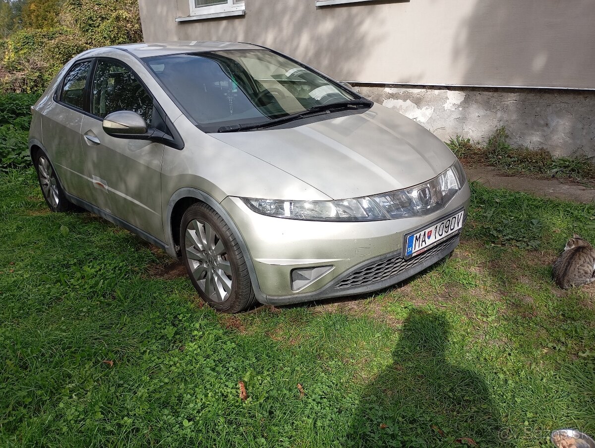 Honda Civic 1.8 iVtec - 6