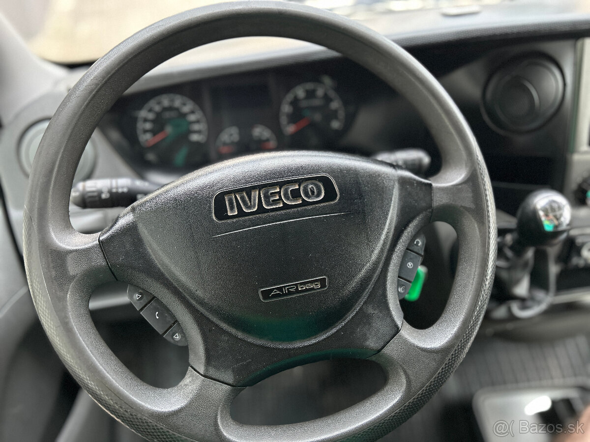 Iveco Daily 2.3, 7 miestne + regálový systém, odpočet DPH - 6