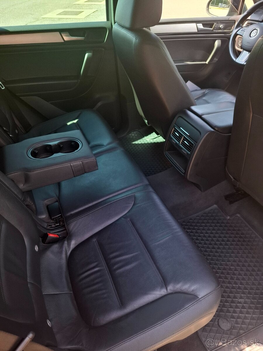 Volkswagen Touareg - 6