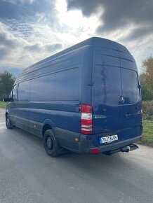 Mercedes Benz Sprinter 318CDI 3L V6 - 6