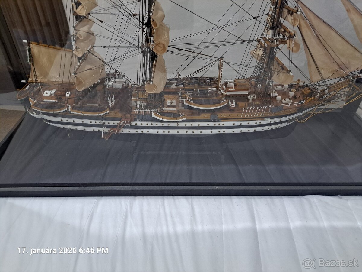 Model lode Amerigo Vespucci - 6