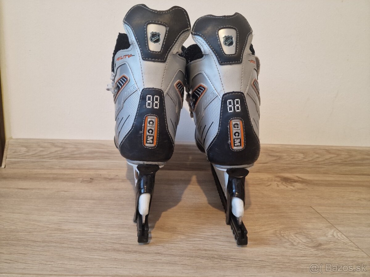 Hokejová výstroj - 6