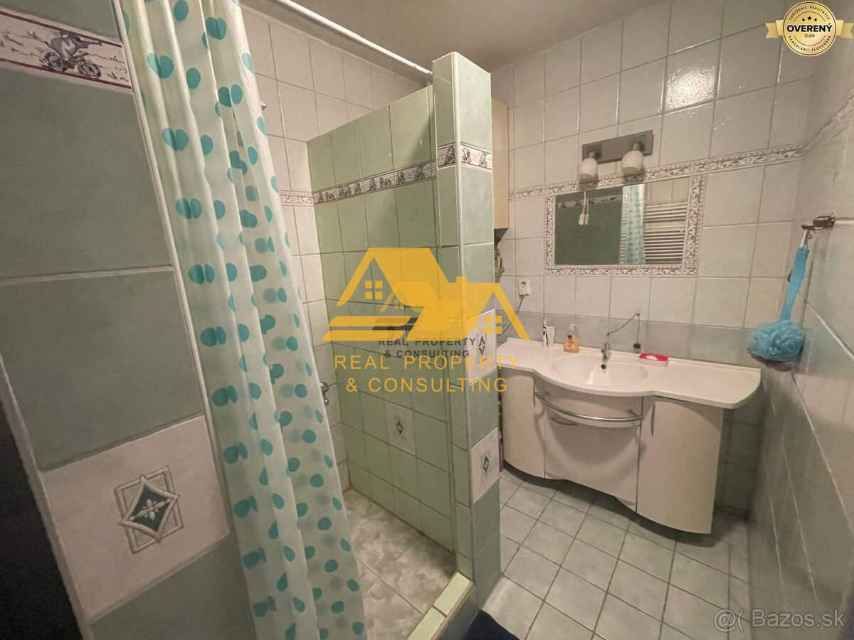 Znížená cena Predám rodinný dom v Nových Zámkoch - 6