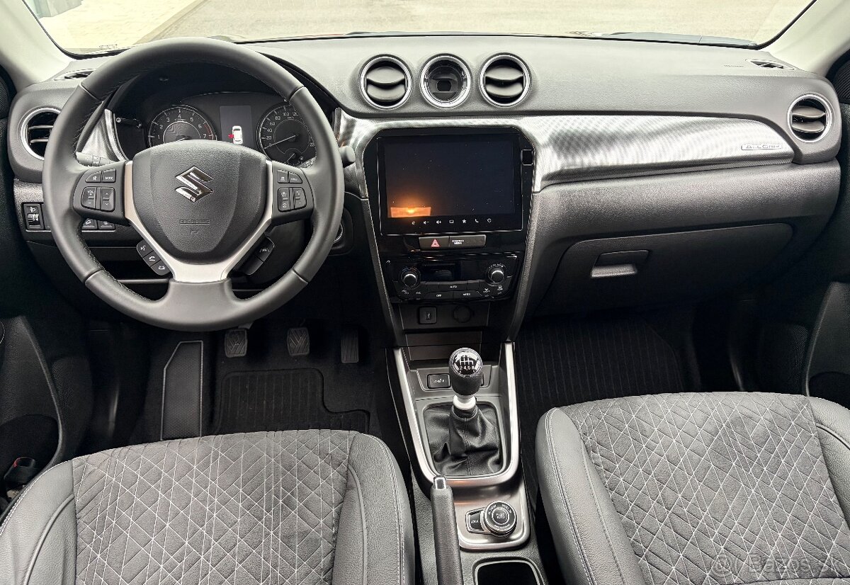 Suzuki Vitara 2025 4x4 - 6