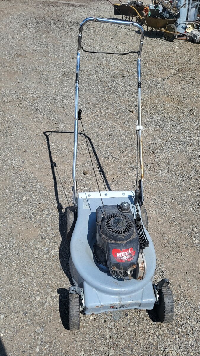 Benzínová kosačka ND - 6