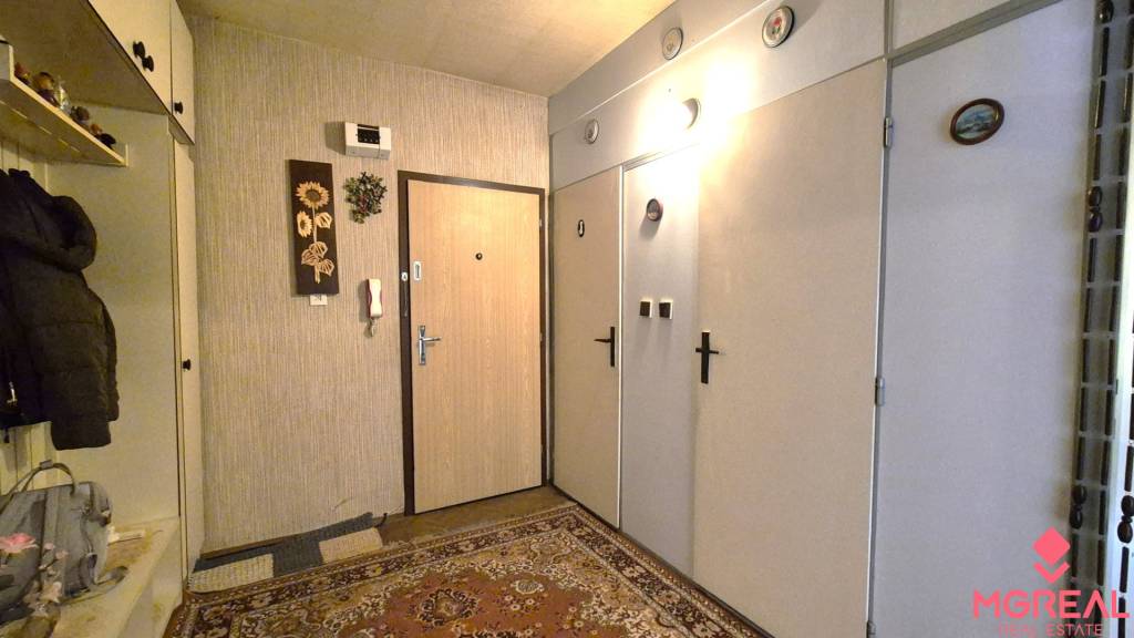 2 izbový byt s balkónom - 6