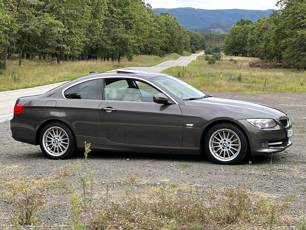 BMW 330i xDrive e92 - 6