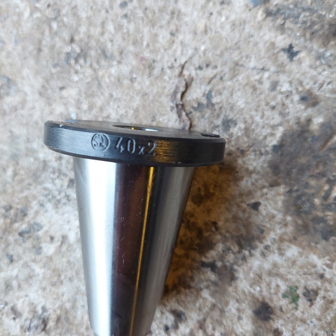 Redukcie a upinače ISO 40 - 6