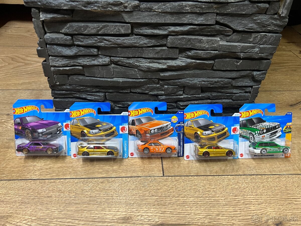 Hot wheels modely - 6