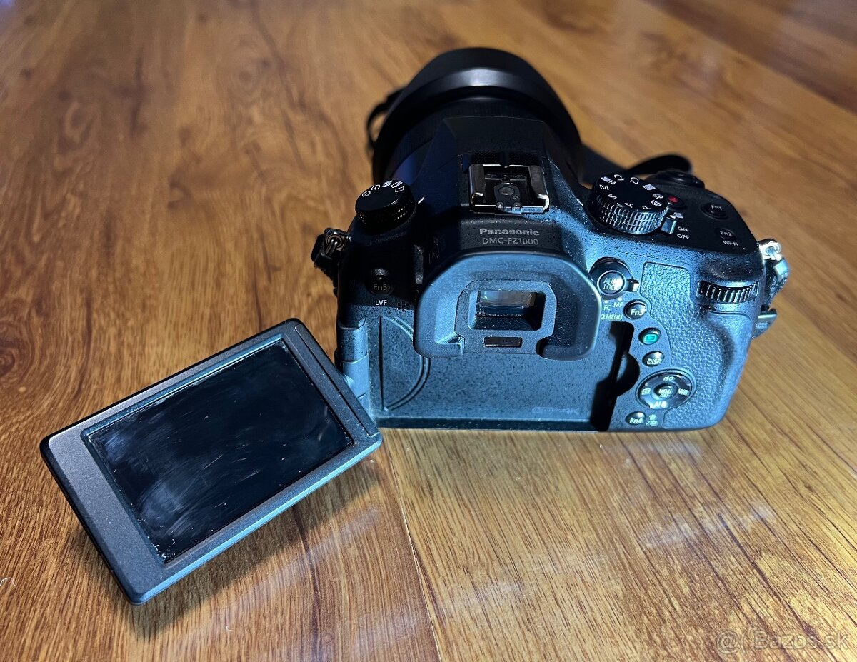 Predám fotoaparát Panasonic Lumix FZ1000 - 6