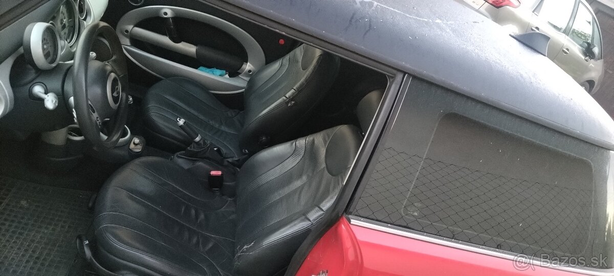 Predám Mini Cooper – červený, 85 kW, benzín, manuál - 6