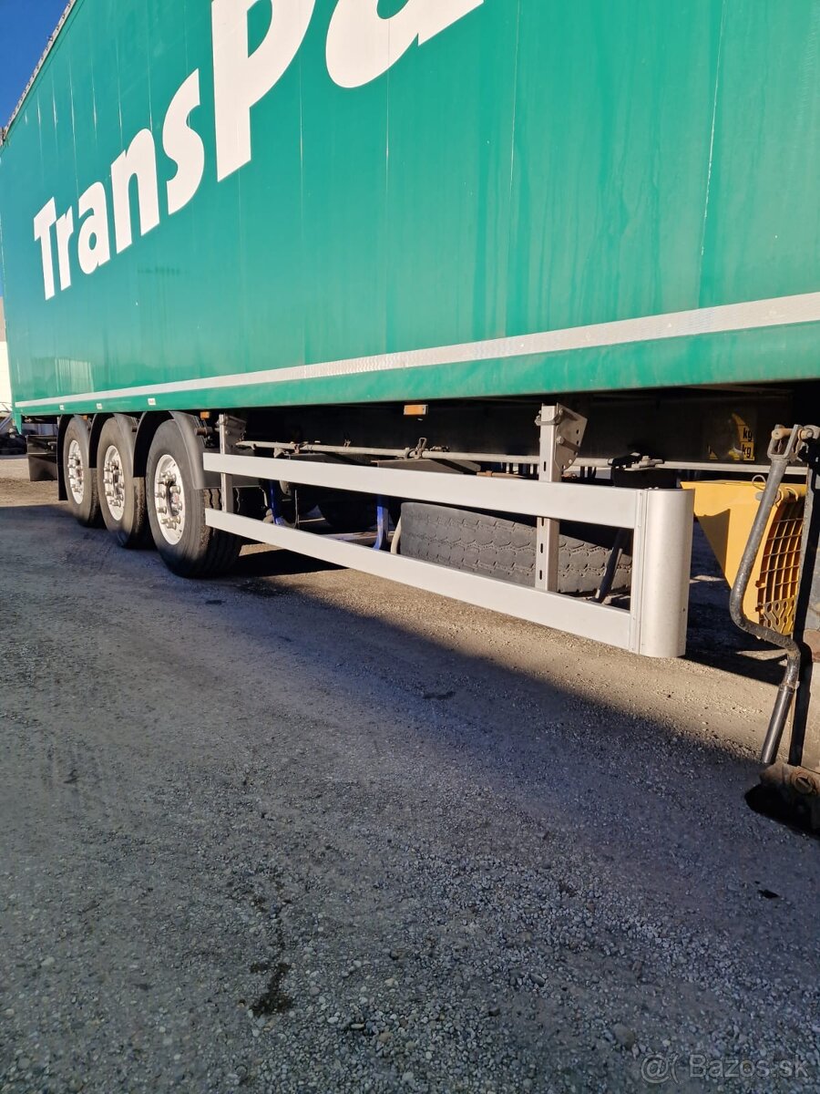 KRAKER Náves, posuvka, 2016, TOP - 6