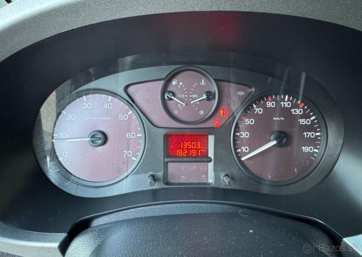 Citroën Berlingo 1.6 HDi Multispace nafta manuál 68 kw - 6