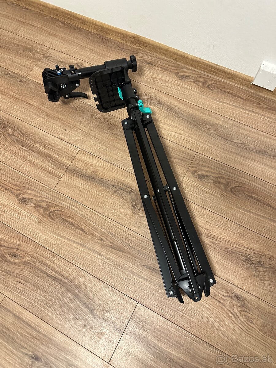 Servisný stojan - 6