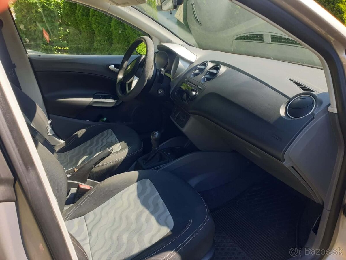 Predám Seat Ibiza 1,4 16V Style - 6