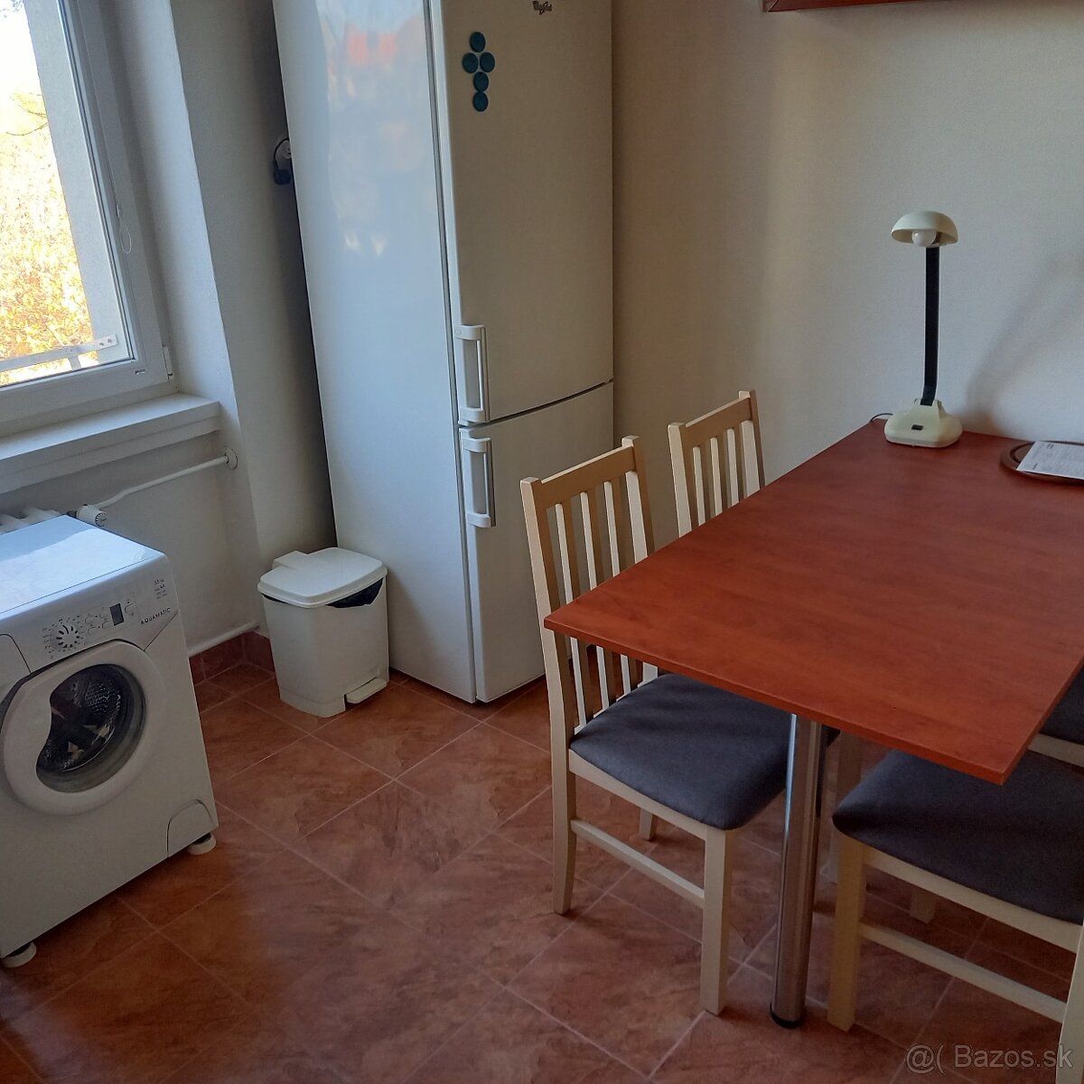 Na prenájom 3 izbový byt v blízkosti centra Bratislavy - 6