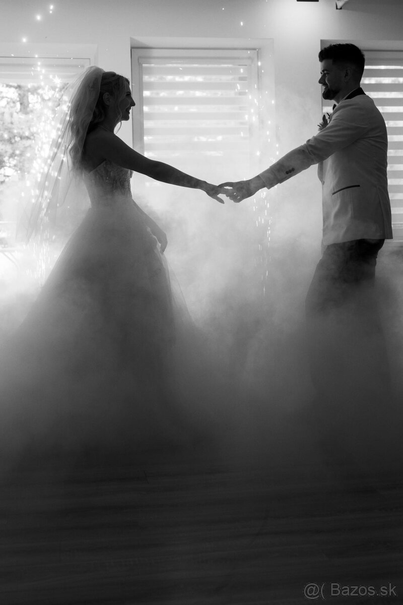 Plazivý dym a studene iskry, tanec v oblakoch - 6