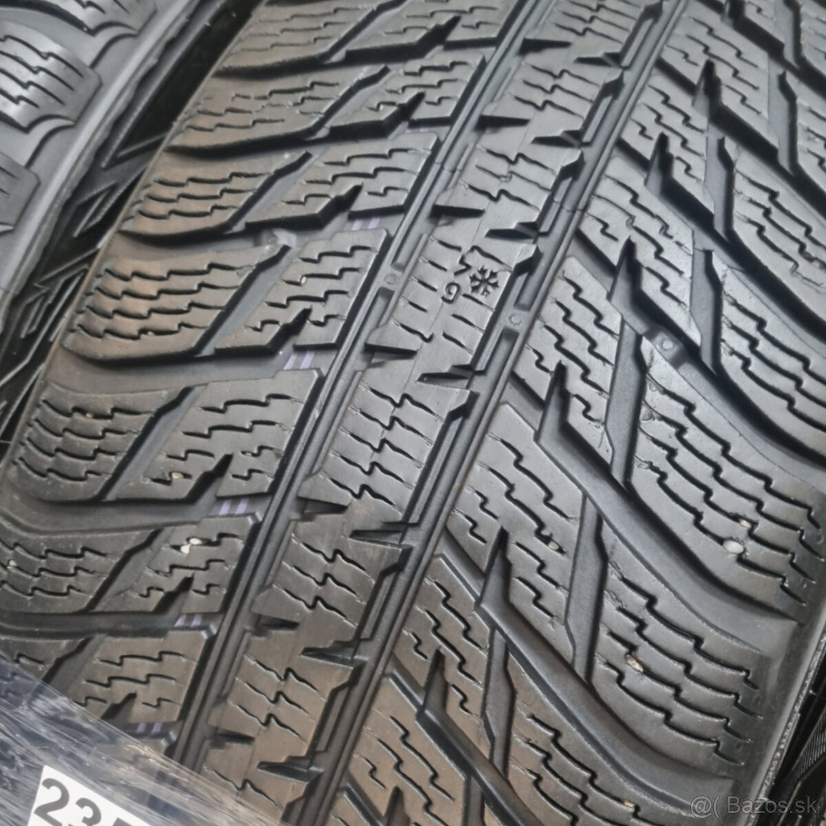 Zimné pneumatiky 235/55 R19 NOKIAN - 6