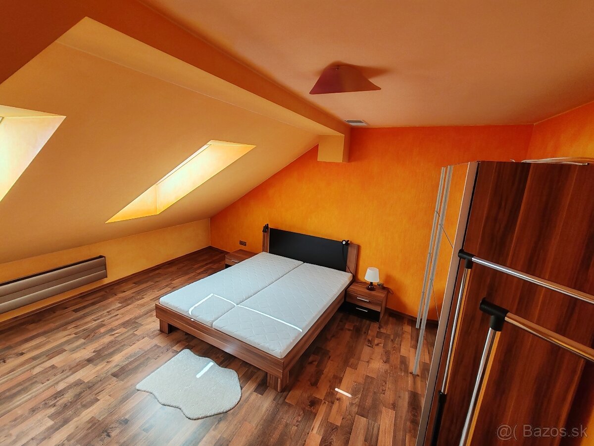 Prenájom 3-izbový byt v Lučenci v centre mesta - 6