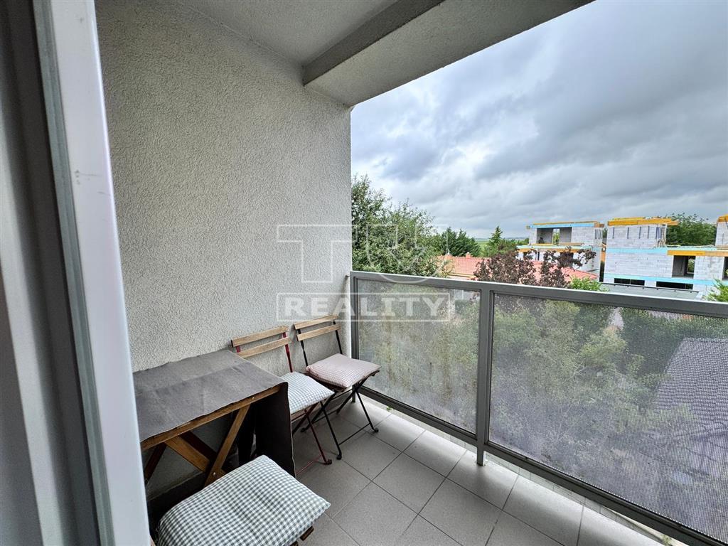 Predáme novostavbu 2.izbového bytu s parkovacím miestom... - 6