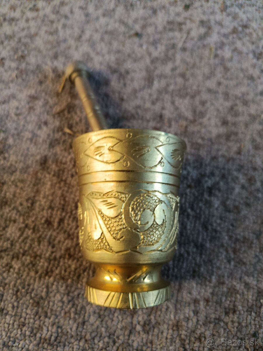 Mažiare mosadzné - 6