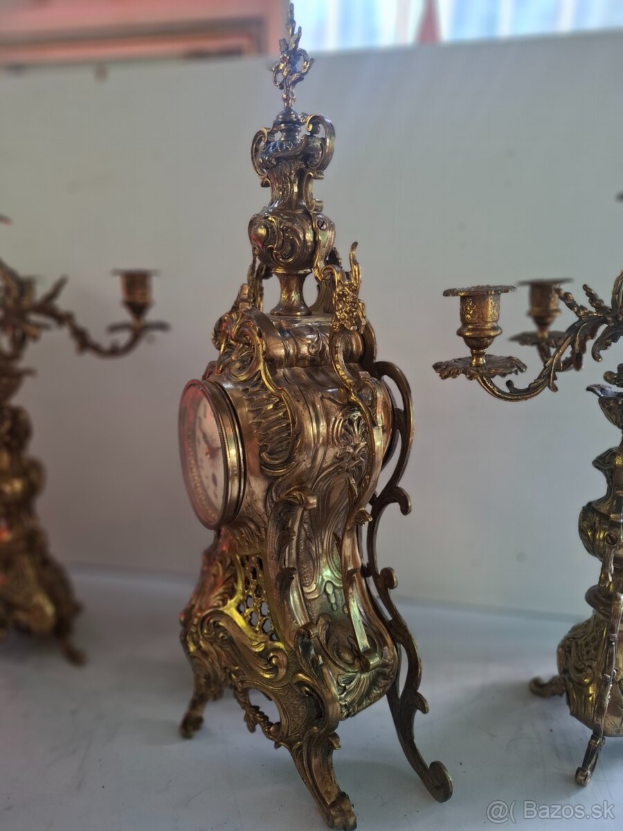 Predám funkčné starožitné mechanicke krbové mosadzné hodiny - 6