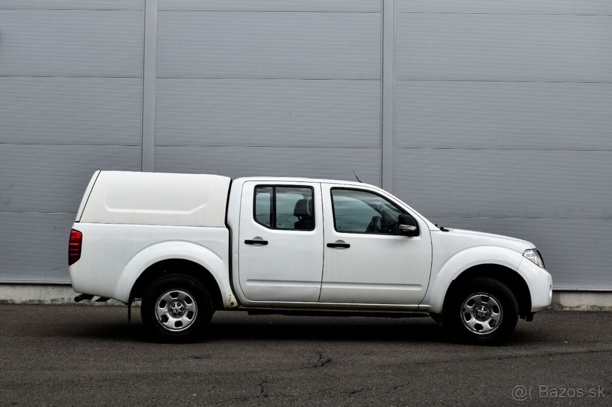 Nissan Navara DoubleCab 2.5 dCi FE - 6