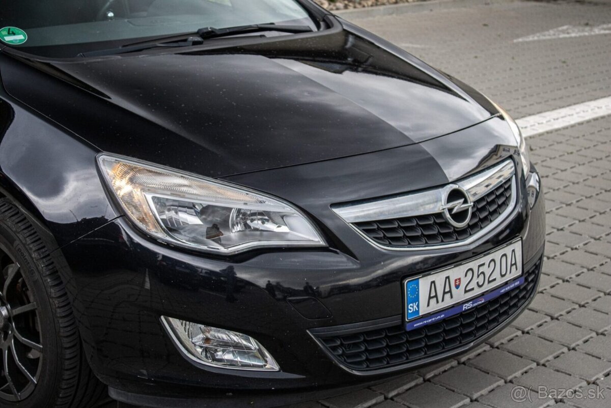 Opel Astra J 1.4 74 kW - 6