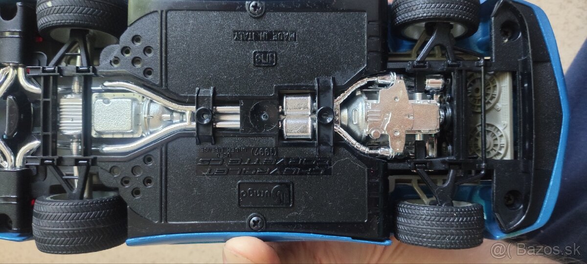 Corvette 1/18 Bburago - 6