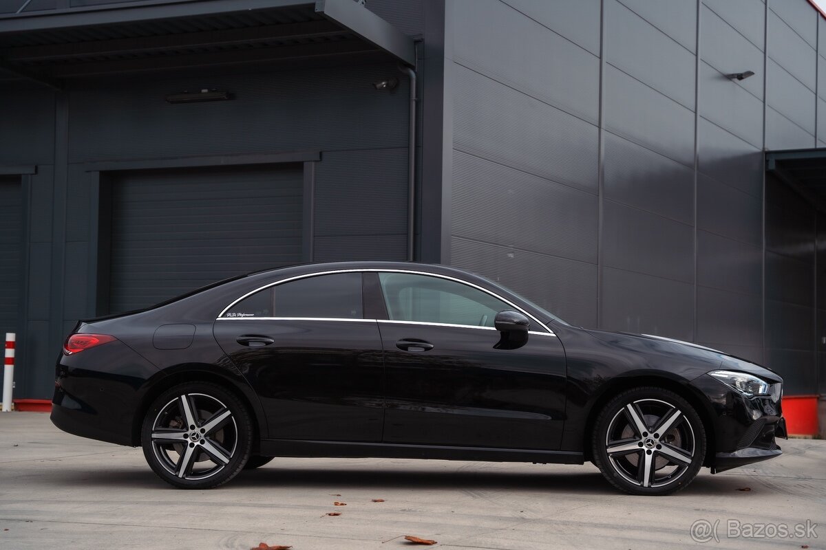 Mercedes-Benz CLA 250e Coupe EQ Power Hybrid - 6